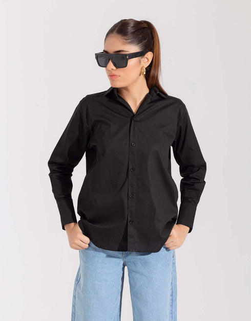 SHIRT WITH FOLDED BACK YOKE